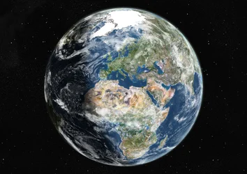 Globus zentriert auf Europa und Afrika, Satellitenbild in Echtfarben